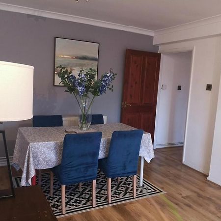 2 Bed Flat, Bounds Green, Piccadilly Line, London N11 Εξωτερικό φωτογραφία