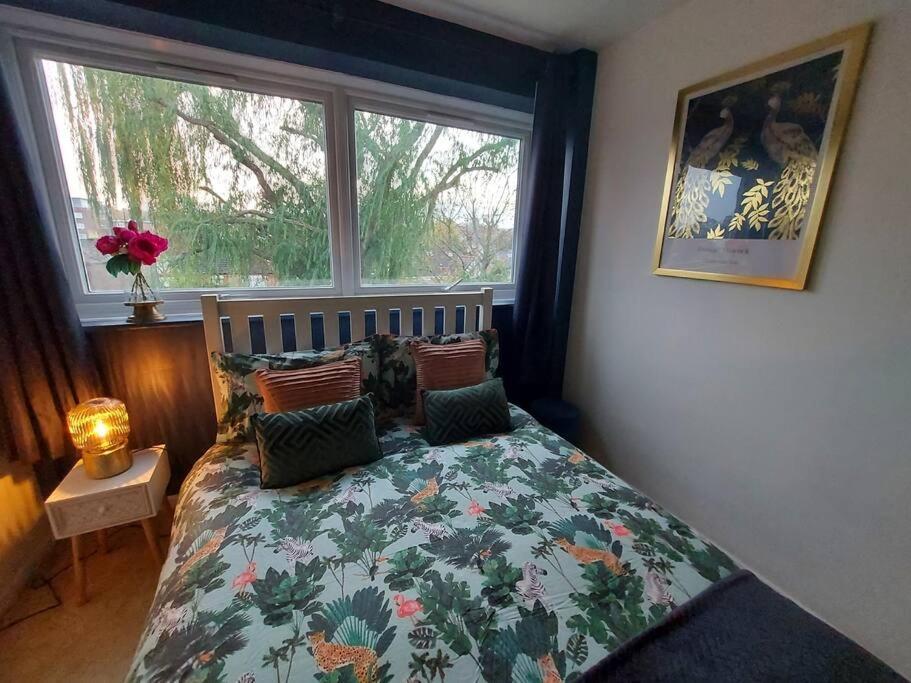 2 Bed Flat, Bounds Green, Piccadilly Line, London N11 Εξωτερικό φωτογραφία
